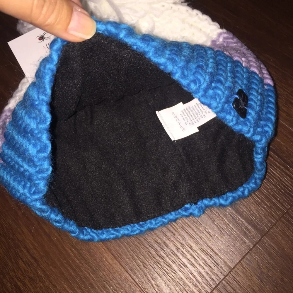 Spyder Twisty Beanie NWT - Picture 4 of 5